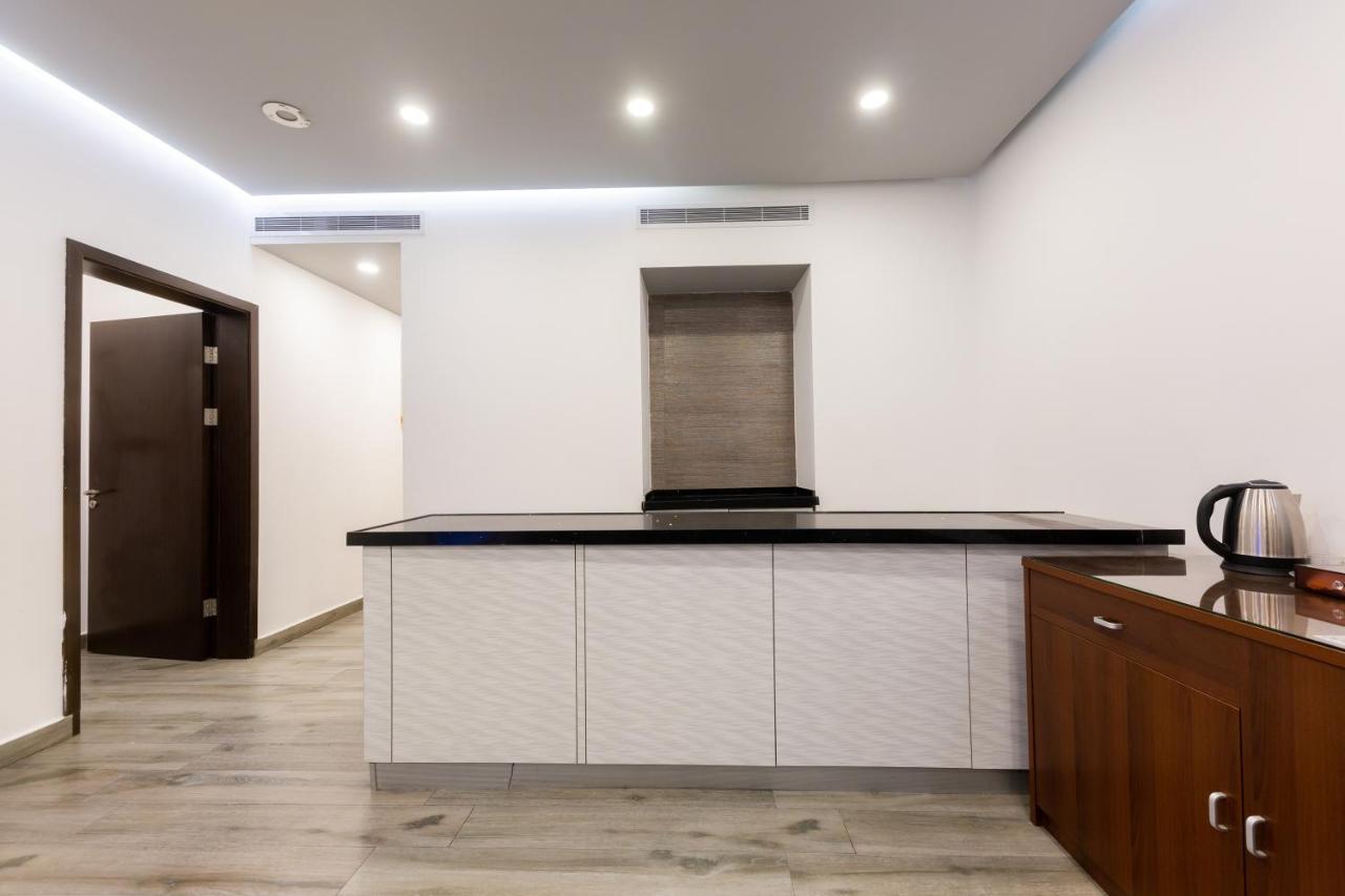 فندق روزالينا Yanbu Exterior foto